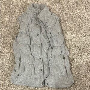 Women's Gray Puffer Vest - Athleta